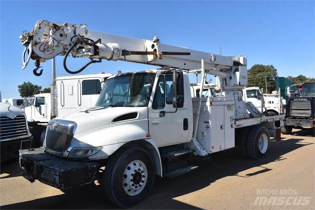 Altec DM47TR Polovni mobilni kamioni za bušenje