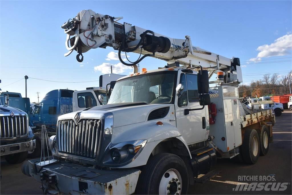 Altec DM47TR Polovni mobilni kamioni za bušenje