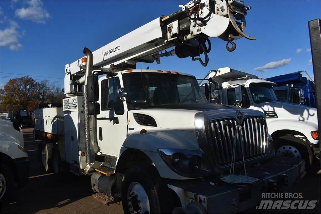 Altec DM47TR Polovni mobilni kamioni za bušenje