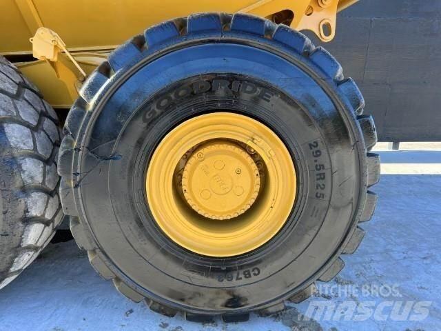 Bell B40E Zglobni damperi