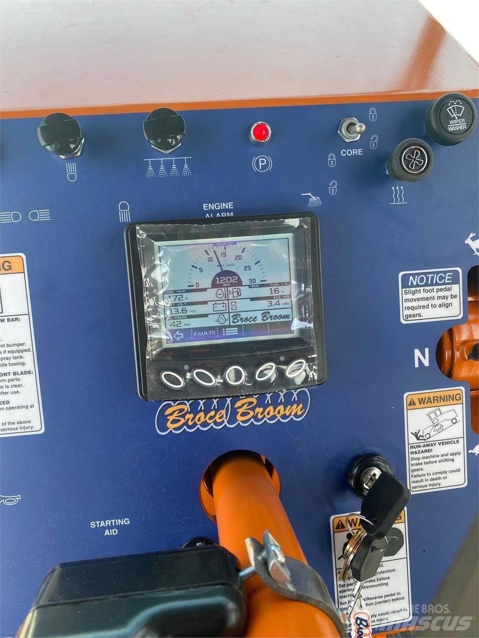 Broce RJT350 Mašine za čišćenje