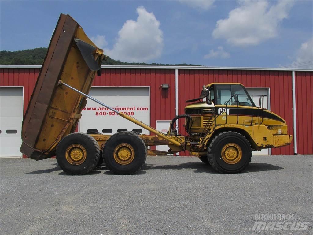 CAT 725 Zglobni damperi