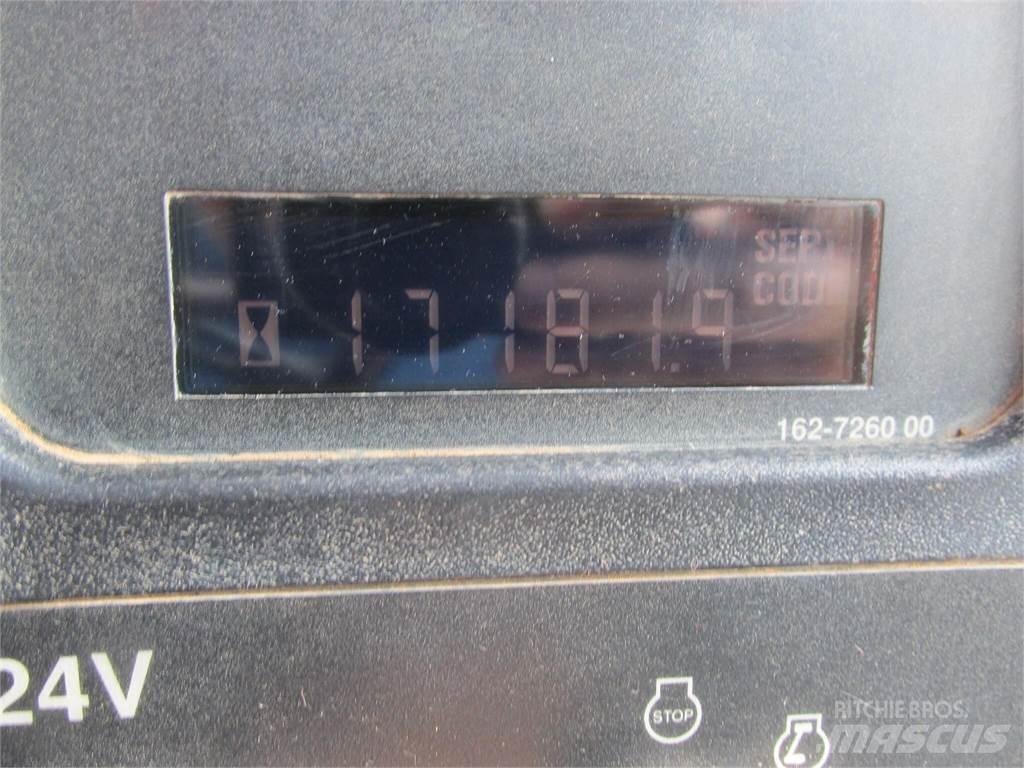 CAT 725 Zglobni damperi