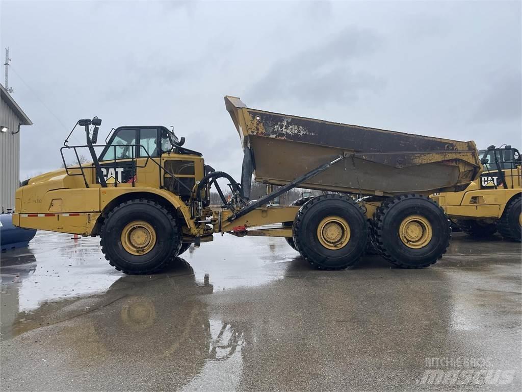 CAT 745C Zglobni damperi