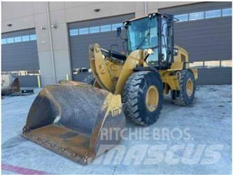 CAT 930M Utovarivači na točkove