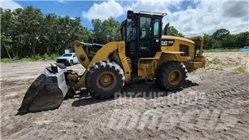 CAT 938M Utovarivači na točkove