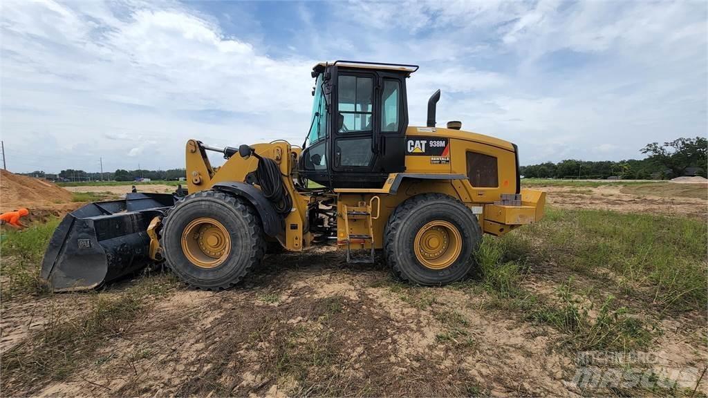 CAT 938M Utovarivači na točkove
