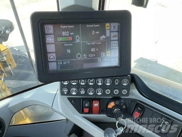 CAT 938M Utovarivači na točkove