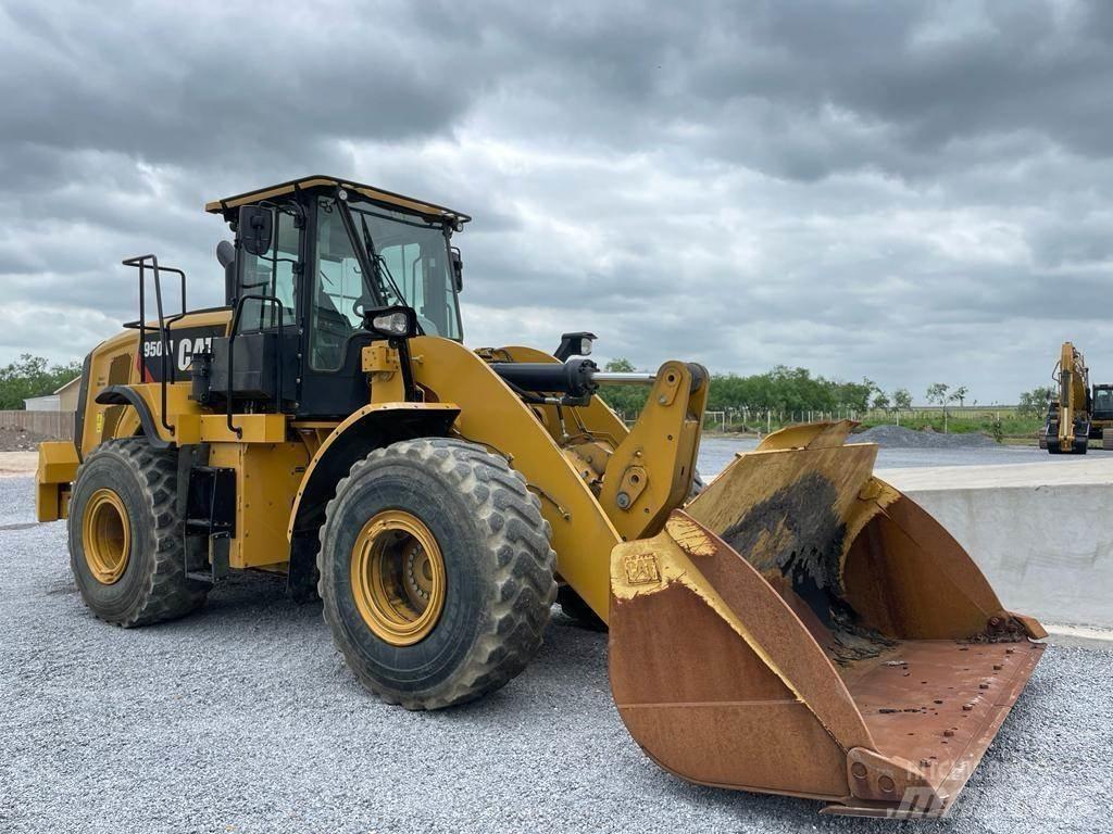CAT 950M Utovarivači na točkove