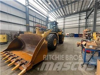 CAT 972M Utovarivači na točkove