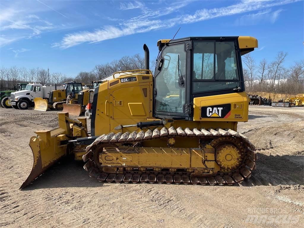 CAT D3K2 LGP Buldožeri guseničari