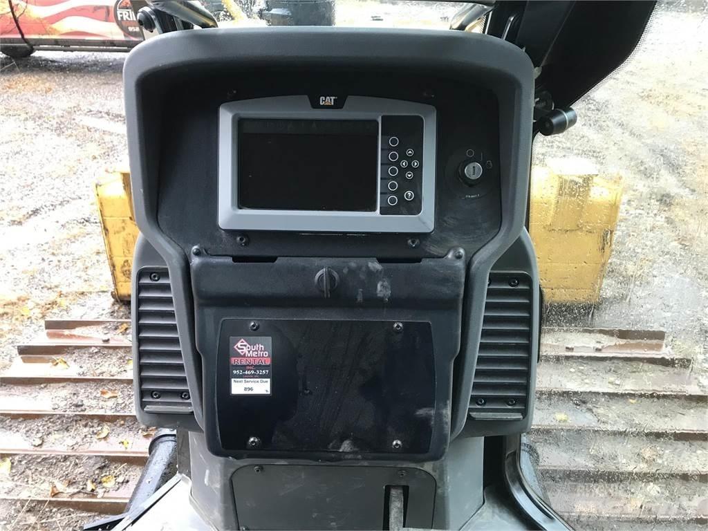 CAT D5K2 LGP Buldožeri guseničari