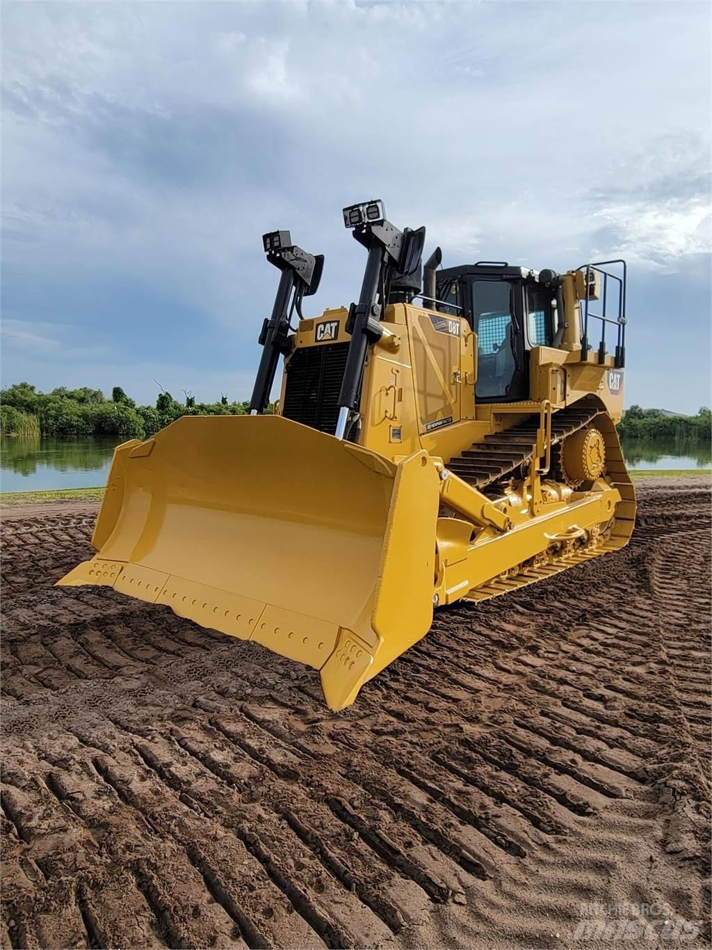 CAT D8T Buldožeri guseničari