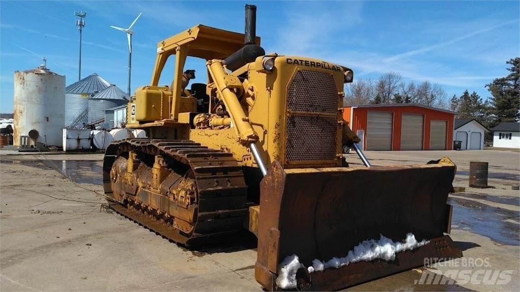 CAT D9H Buldožeri guseničari