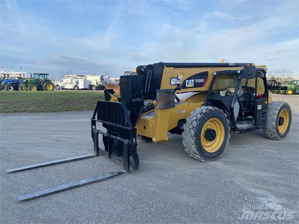 CAT TL1255D Teleskopski viljuškari