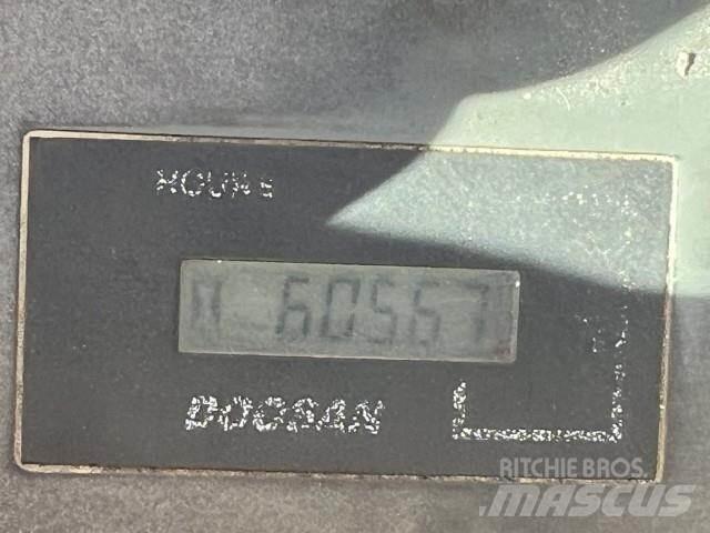Doosan DX225 LC Bageri guseničari