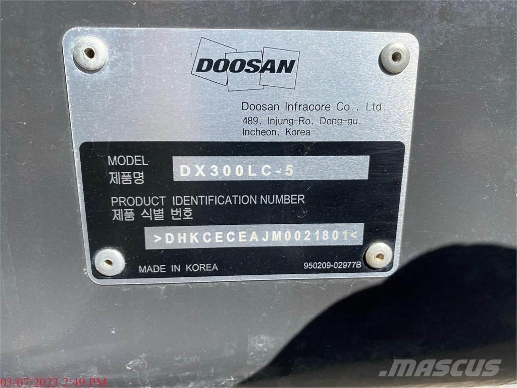 Doosan DX300 LC-5 Bageri za prenos primarnih/sekundarnih sirovina