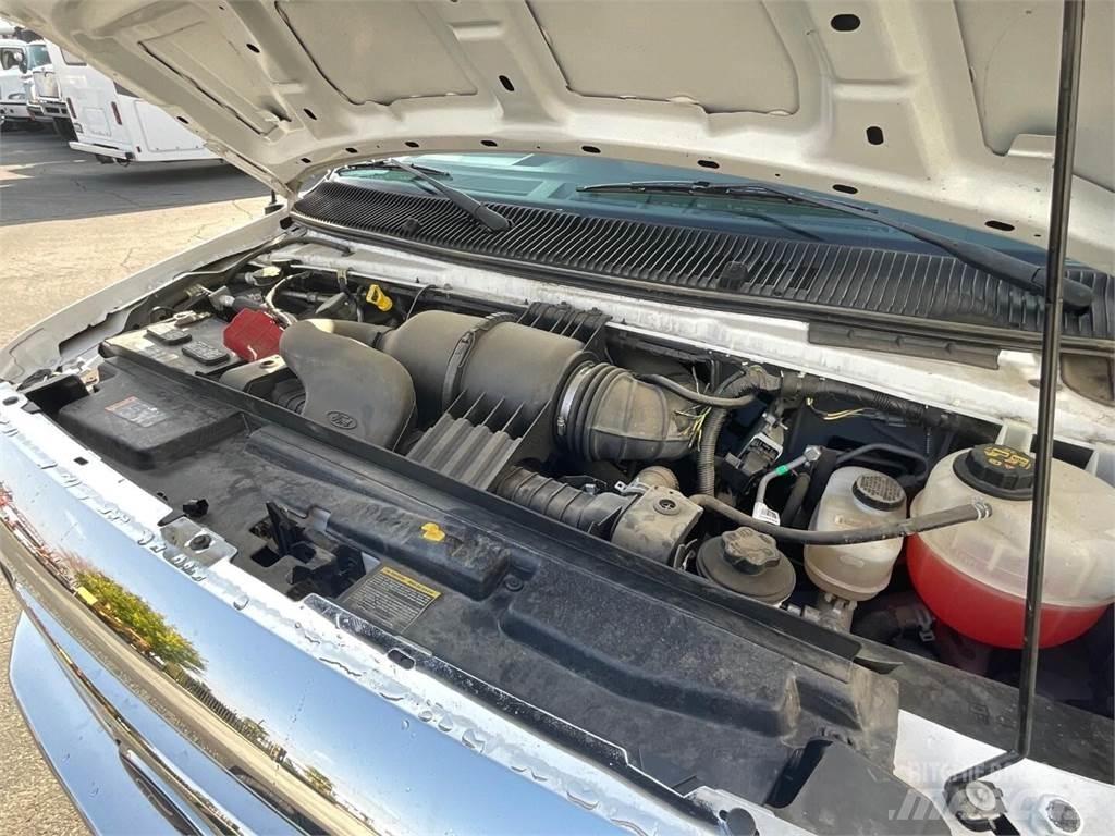 Ford E450 Komunalna vozila za opštu namenu