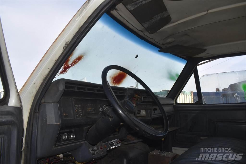 Ford F900 Kiperi kamioni