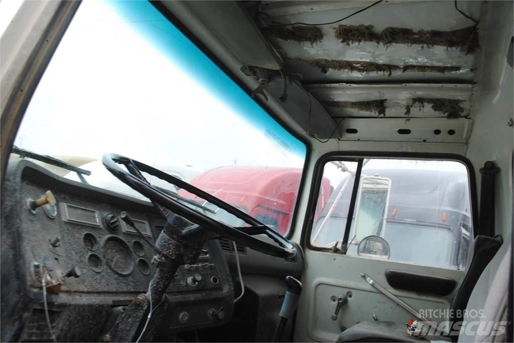 Ford L8000 Kamioni mešalice za beton