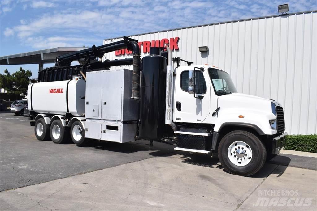 Freightliner 114SD Kamioni cisterne