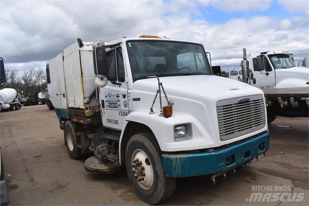 Freightliner FL70 Polovni kamioni za čišćenje