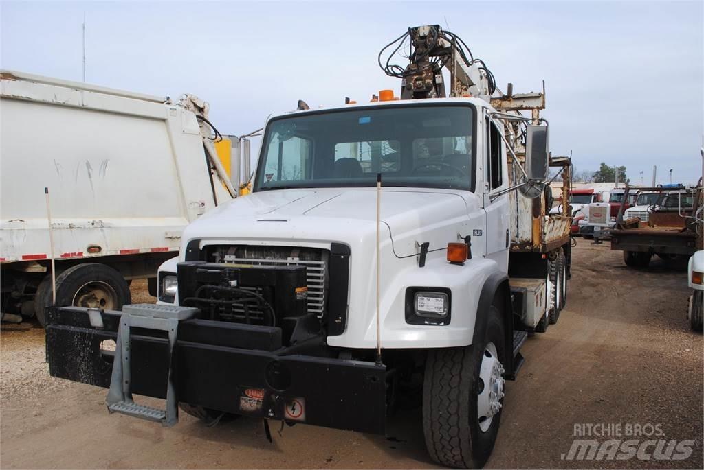 Freightliner FL80 Kamioni sa kranom