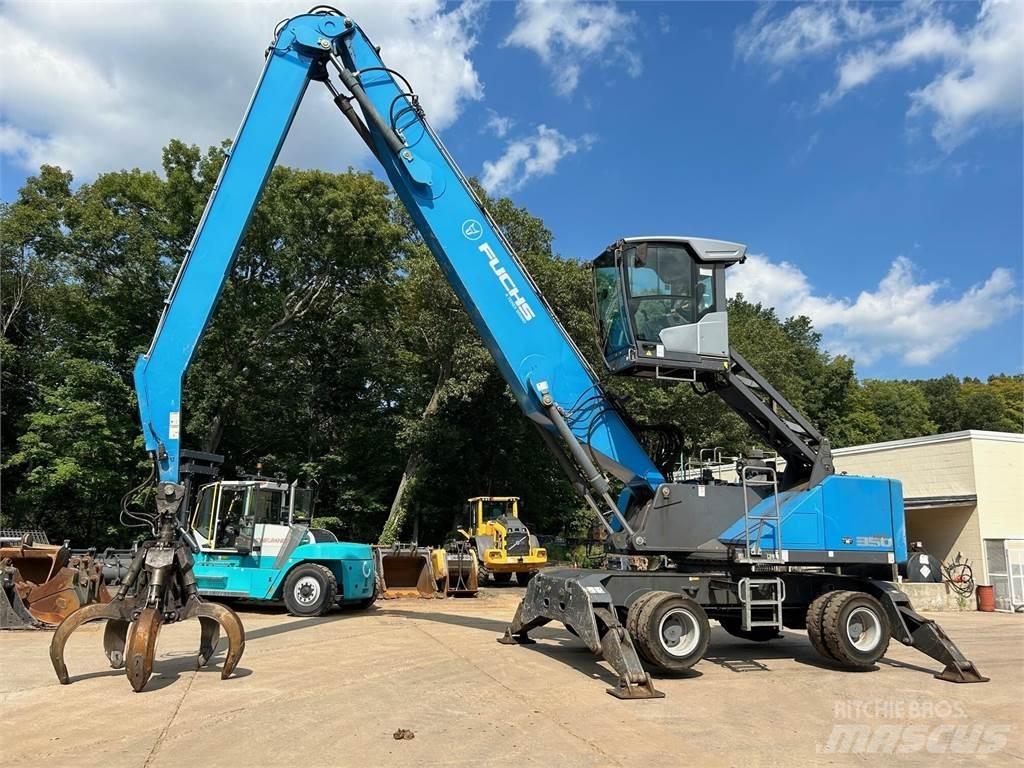Fuchs MHL350 Bageri za prenos primarnih/sekundarnih sirovina
