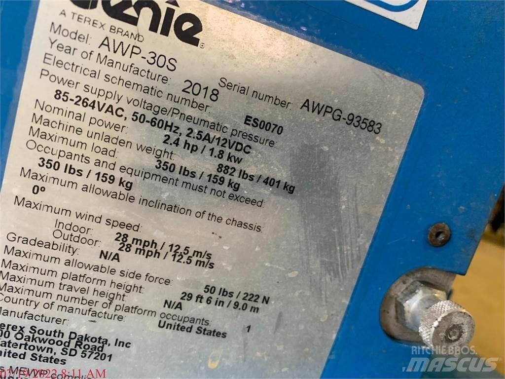 Genie AWP30S Jarbolne penjajuće platforme