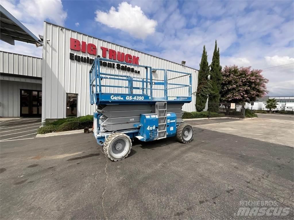 Genie GS4390RT Makazaste platforme