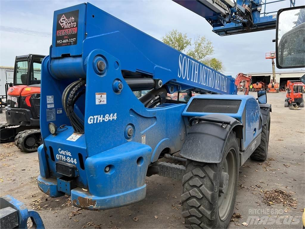 Genie GTH844 Teleskopski viljuškari