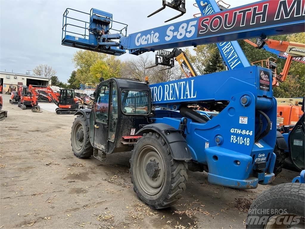 Genie GTH844 Teleskopski viljuškari