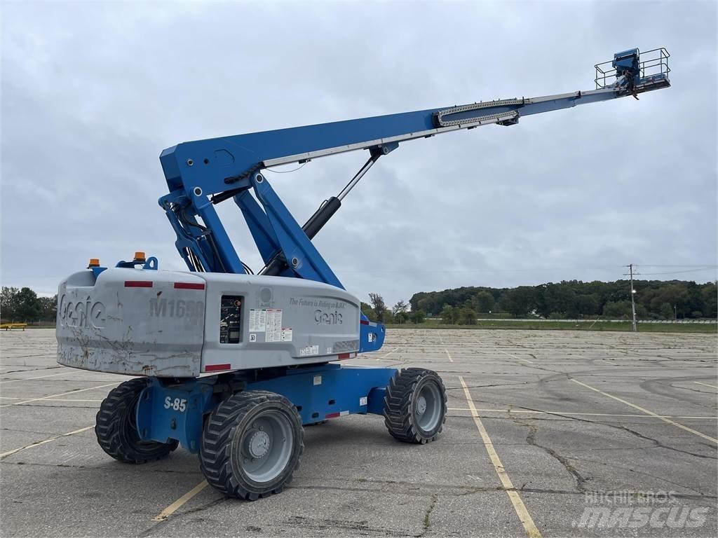 Genie S85 Teleskopske podizne platforme