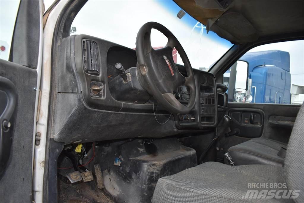 GMC TOPKICK C6500 Kamioni cisterne