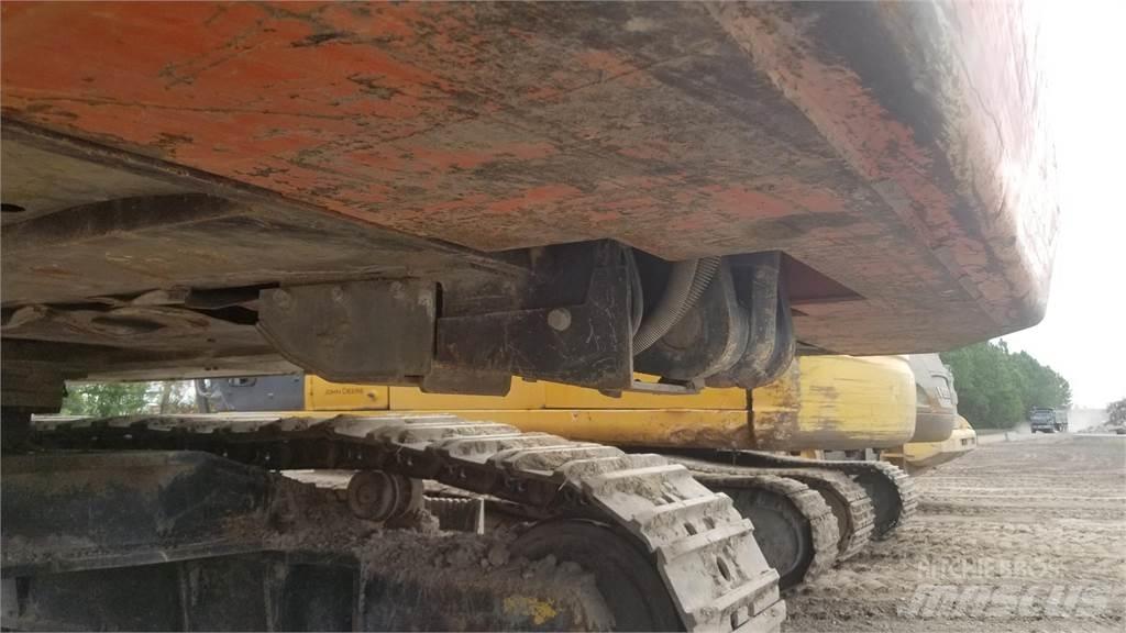 Hitachi ZX670 LC-5B Bageri guseničari