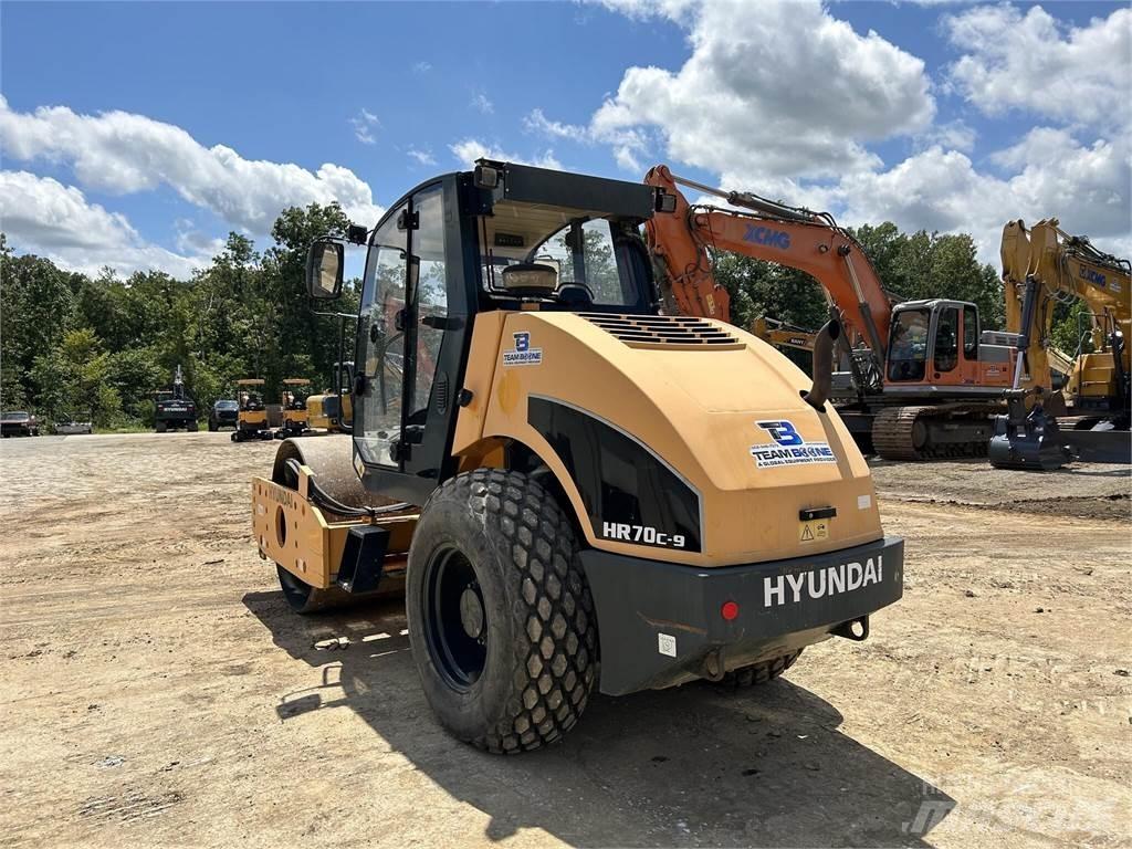 Hyundai HR70C Valjci sa duplim bubnjem