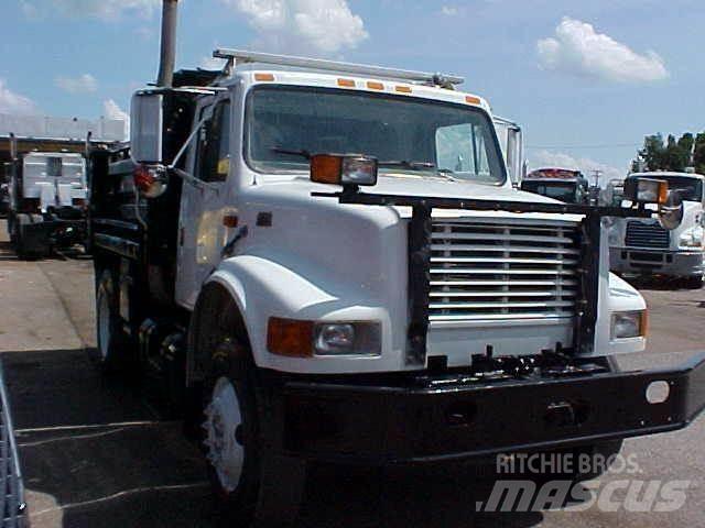 International 4900 Kiperi kamioni