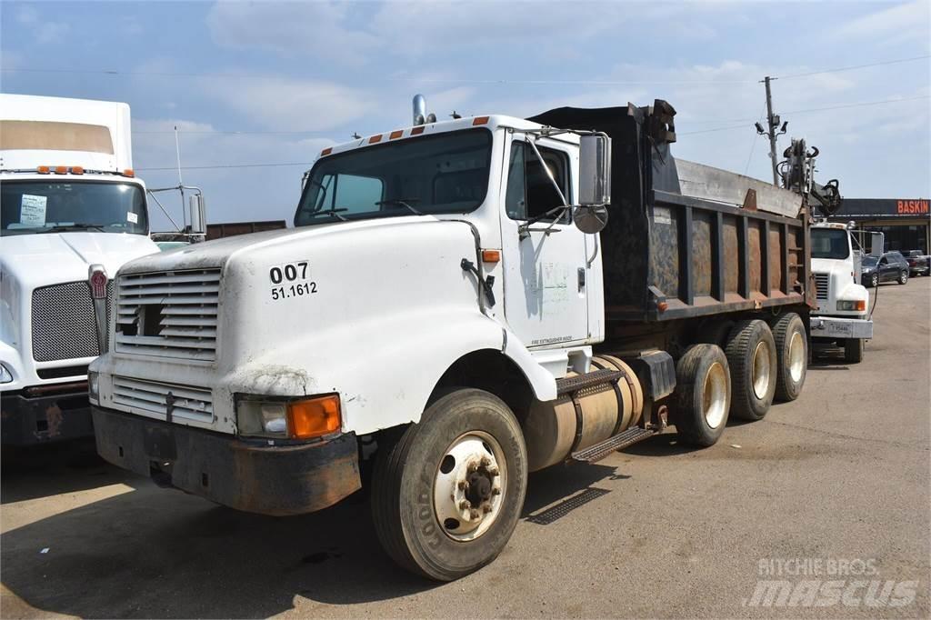 International 8200 Kiperi kamioni