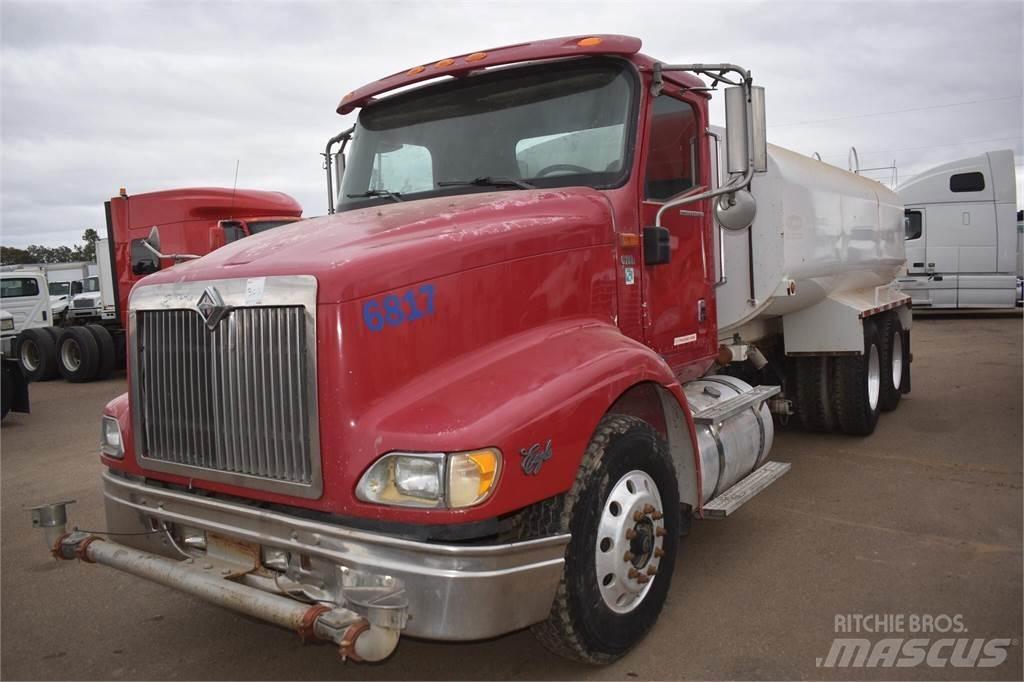 International 9200 Kamioni cisterne