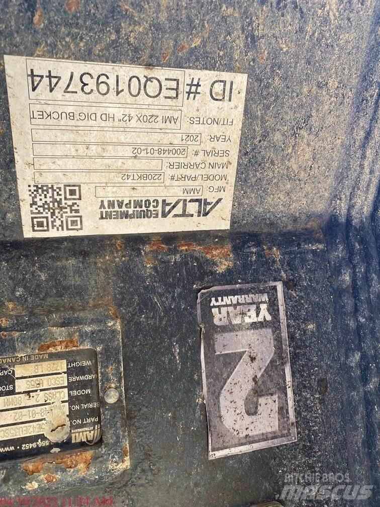 JCB 220X Bageri guseničari