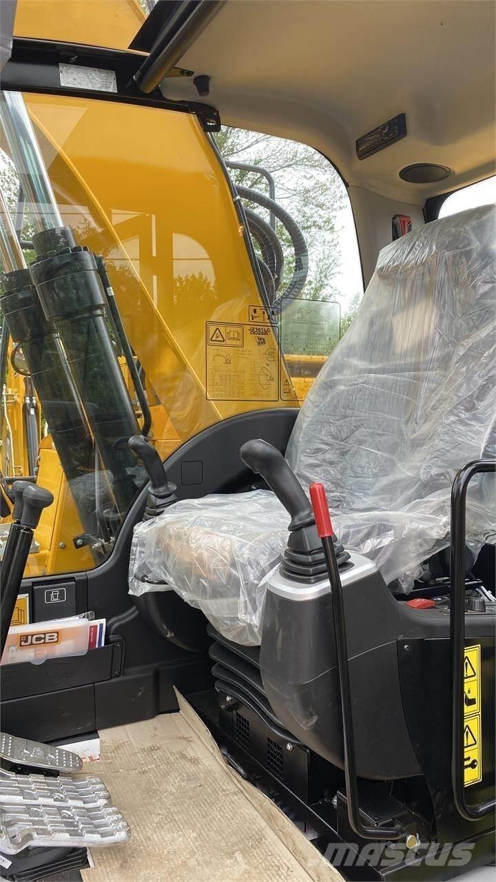 JCB JZ141 LC Bageri guseničari
