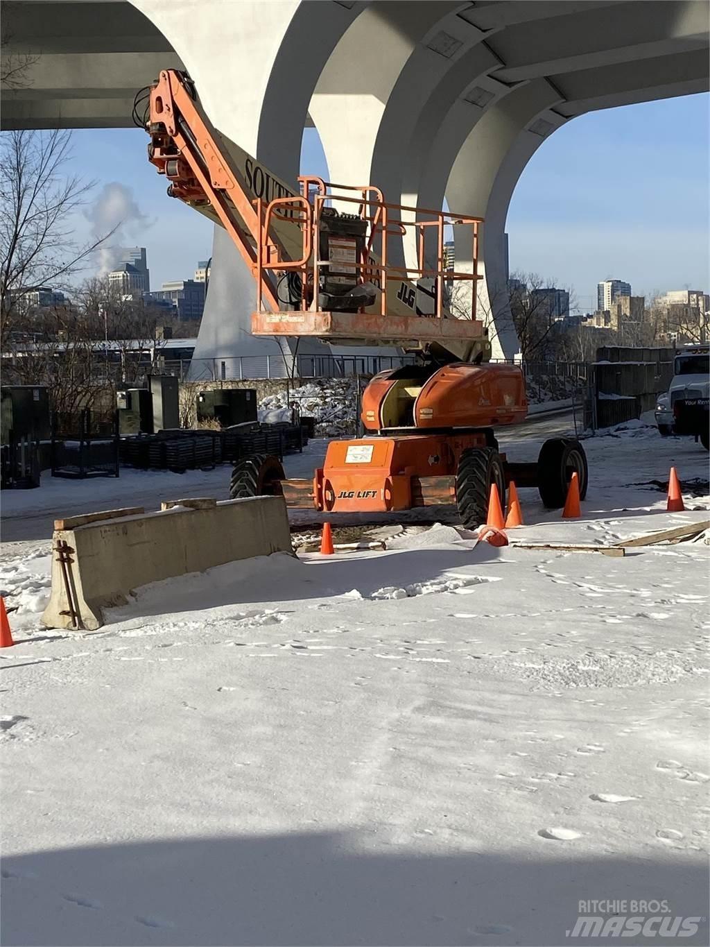 JLG 1350SJP Teleskopske podizne platforme