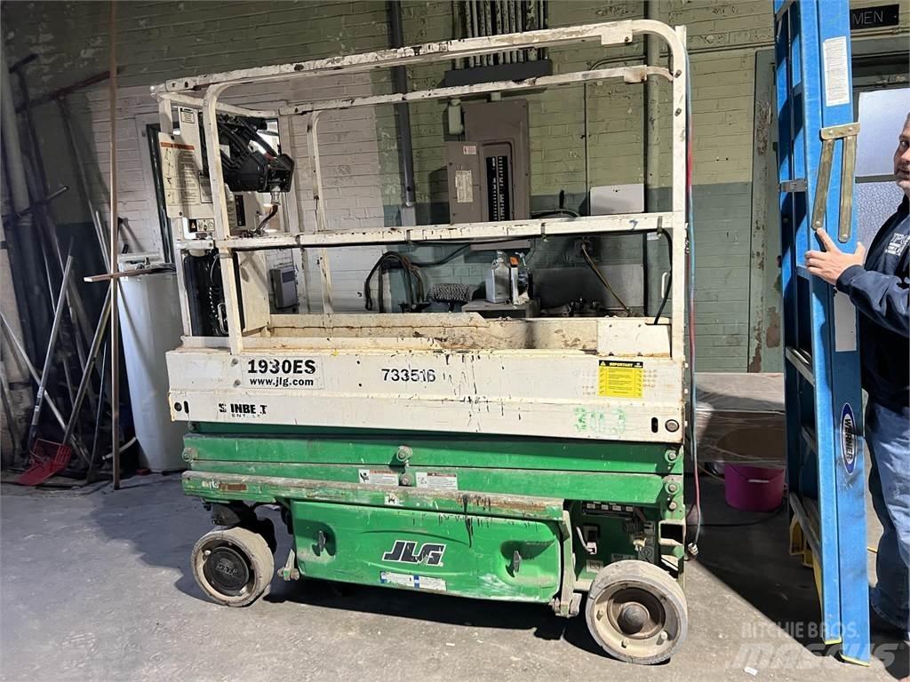 JLG 1930ES Makazaste platforme