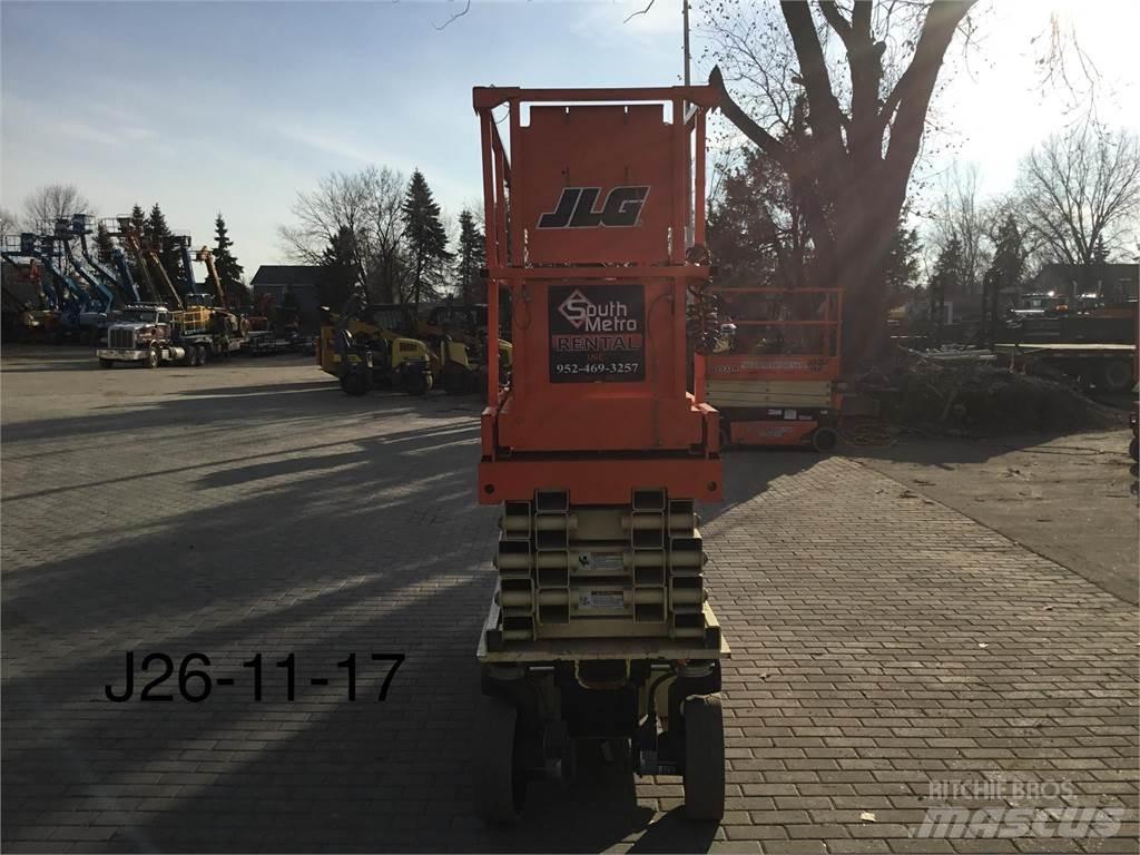 JLG 2632ES Makazaste platforme