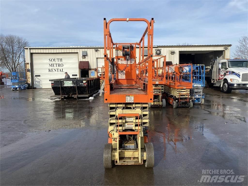 JLG 2632ES Makazaste platforme