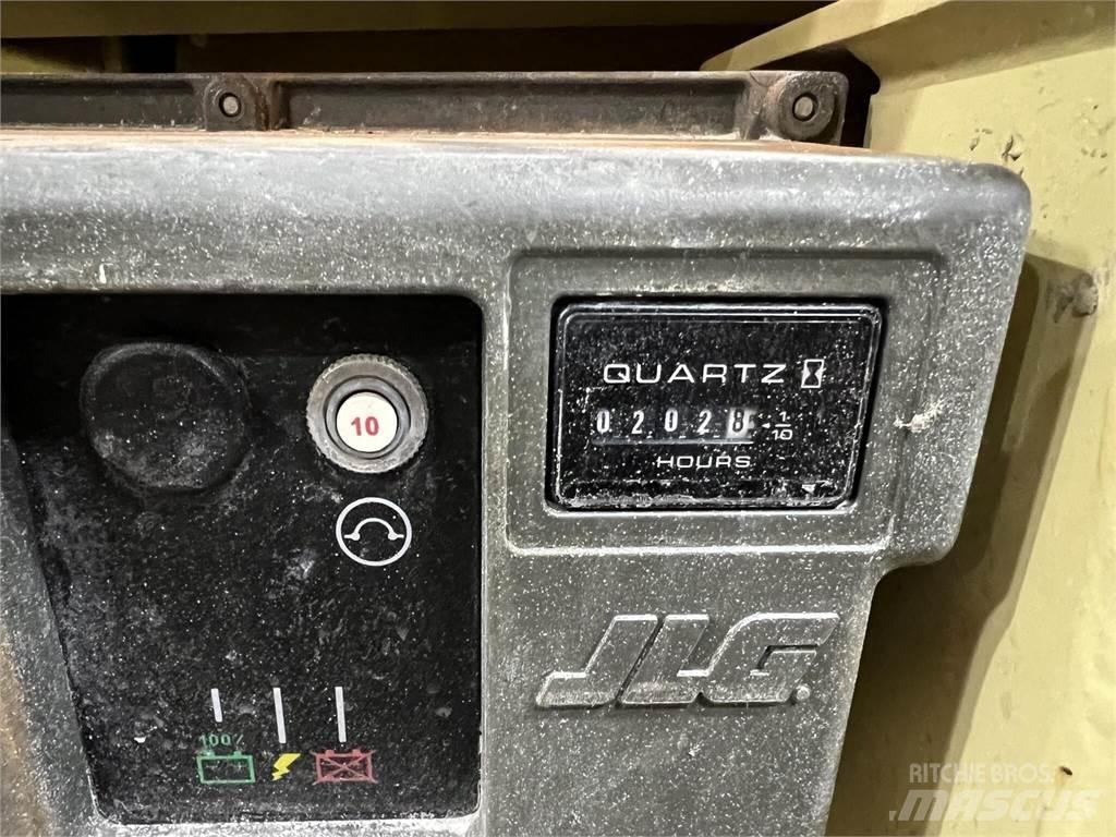 JLG 2632ES Makazaste platforme
