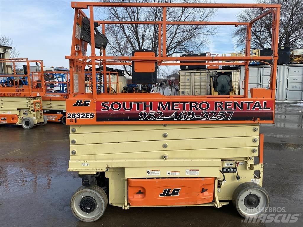 JLG 2632ES Makazaste platforme