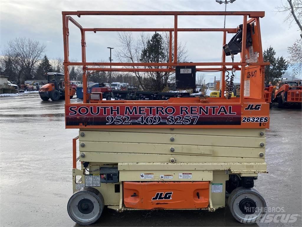 JLG 2632ES Makazaste platforme
