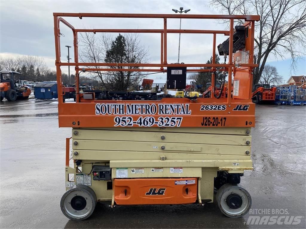 JLG 2632ES Makazaste platforme
