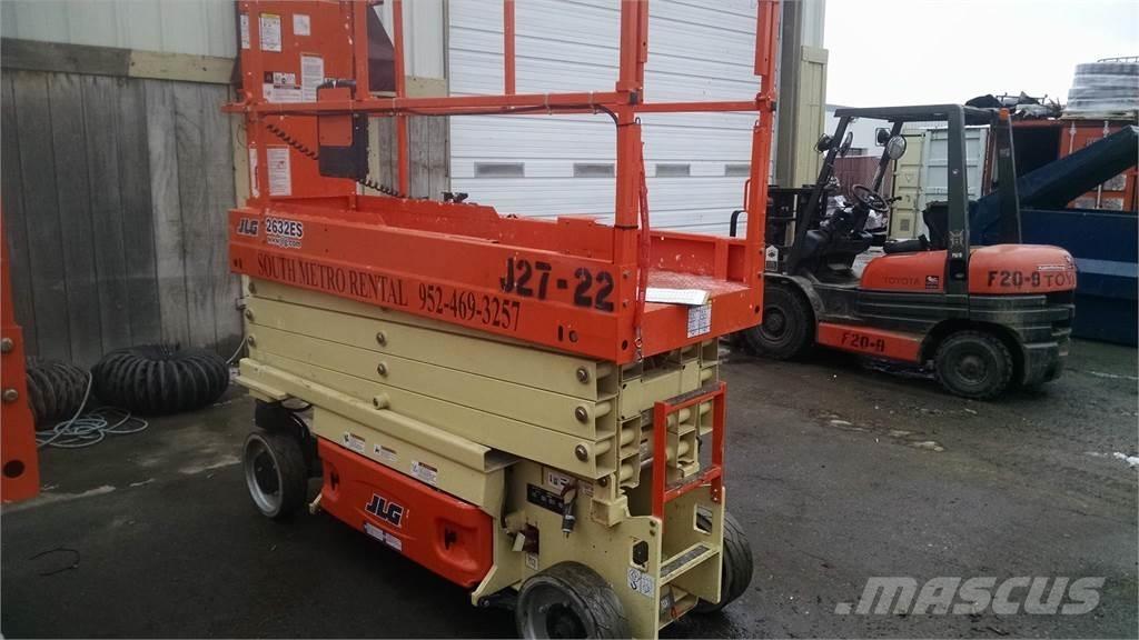 JLG 2632ES Makazaste platforme